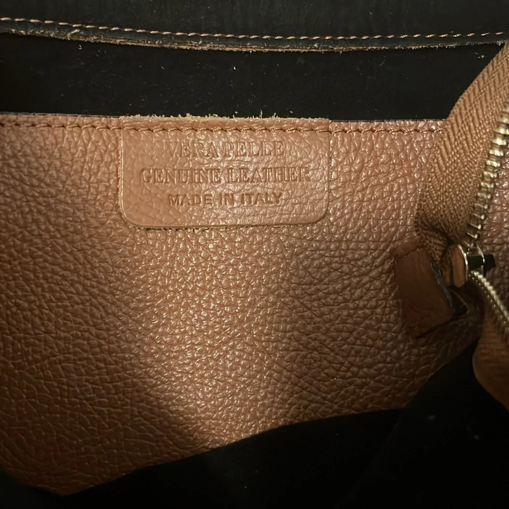 Vera Pelle Tan Brown Pebbled Leather Neutral Two Handle Tote Laptop Bag Purse